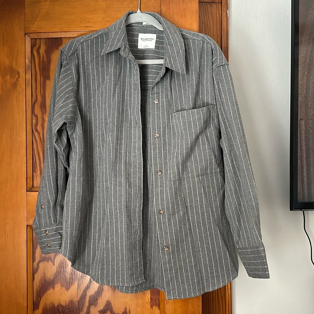 Abercrombie & Fitch oversized button down shirt